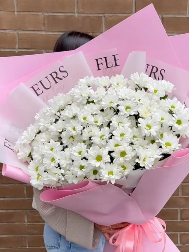 Букет из ромашек М