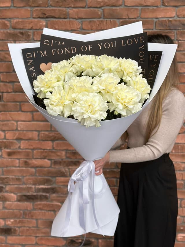 Букет из белых французских роз